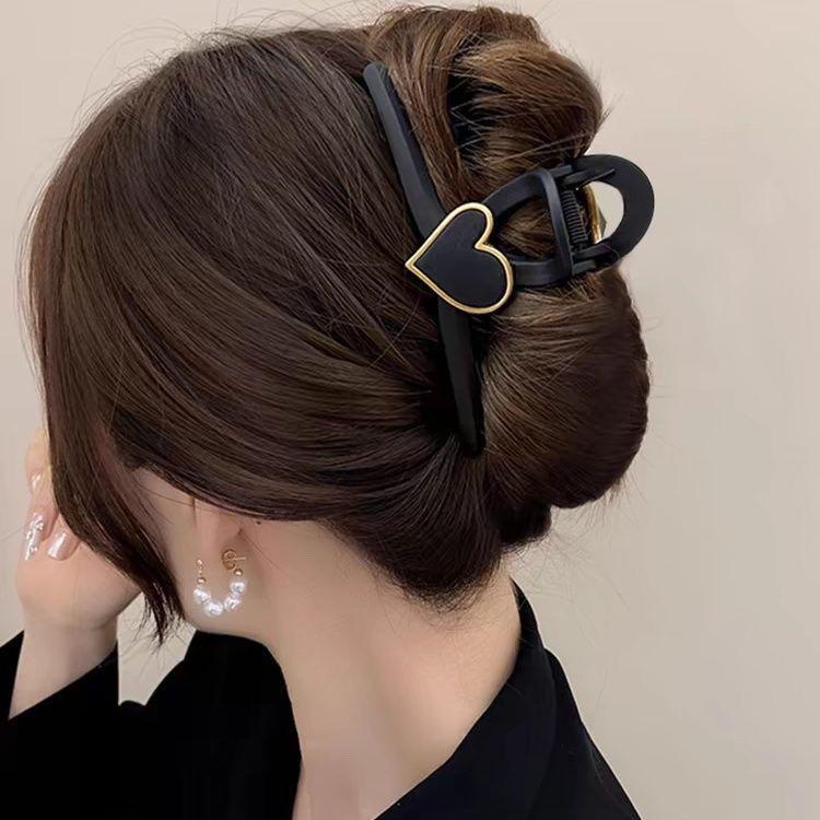 Elegant Large Hair Claw Clip for Thick Hair - High-End Korean Updo Shark Clip