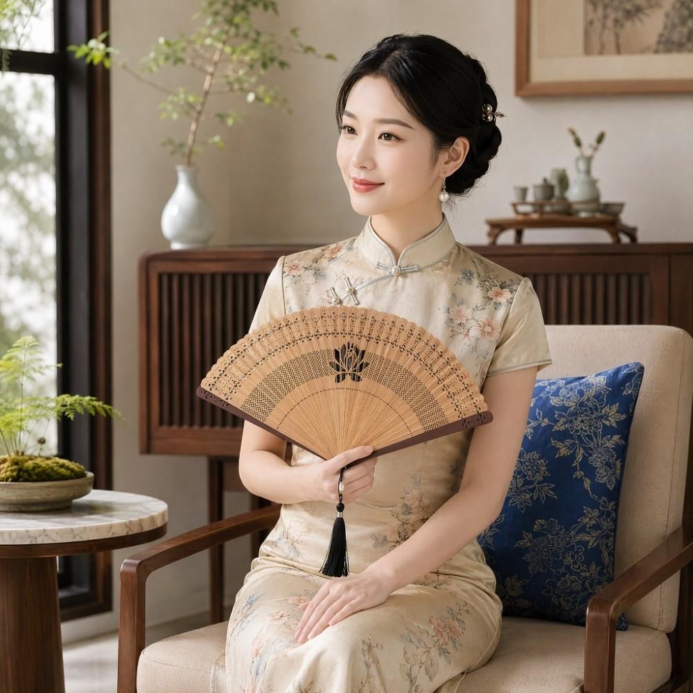 Hollowed-out Mini Shell Fan Bamboo Frame Retro Handheld Fan Folding Bamboo Hand Fan Women's Use