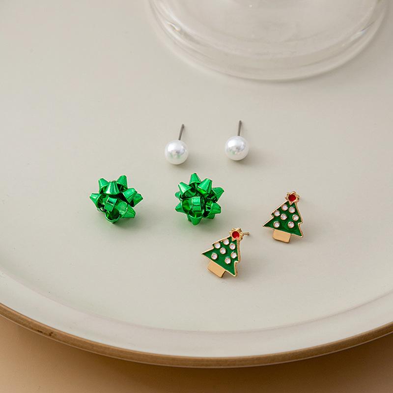 Christmas Cartoon Drip Santa Claus Earrings, Christmas Tree Flowers Pearl Earrings Stud Earrings Girl