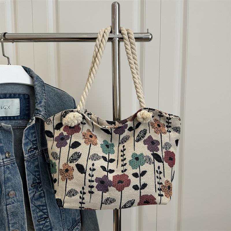 

Large capacity beautiful casual women s bag new fashion commuter tote bag flower print shoulder armpit bag women