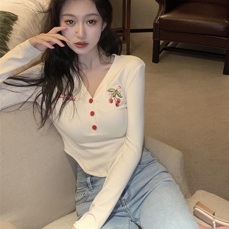 Pure Desire Style Embroidered Cherry Top Spicy Girl Short Style Female Spring and Autumn New Style Slimming and slimming V-neck  Long sleeved T-shirt