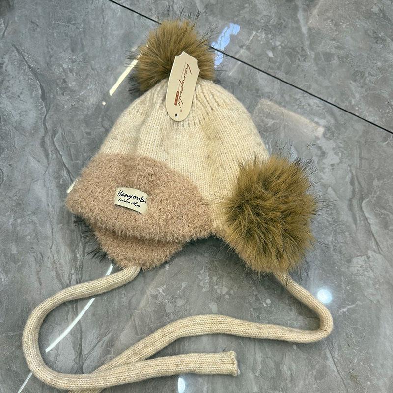 Fresh Hairball Ear Protection Integrated Solid Color Versatile Wool Lei Feng Hat Knitted Hat Autumn and Winter Women's Windproof Wool Hat