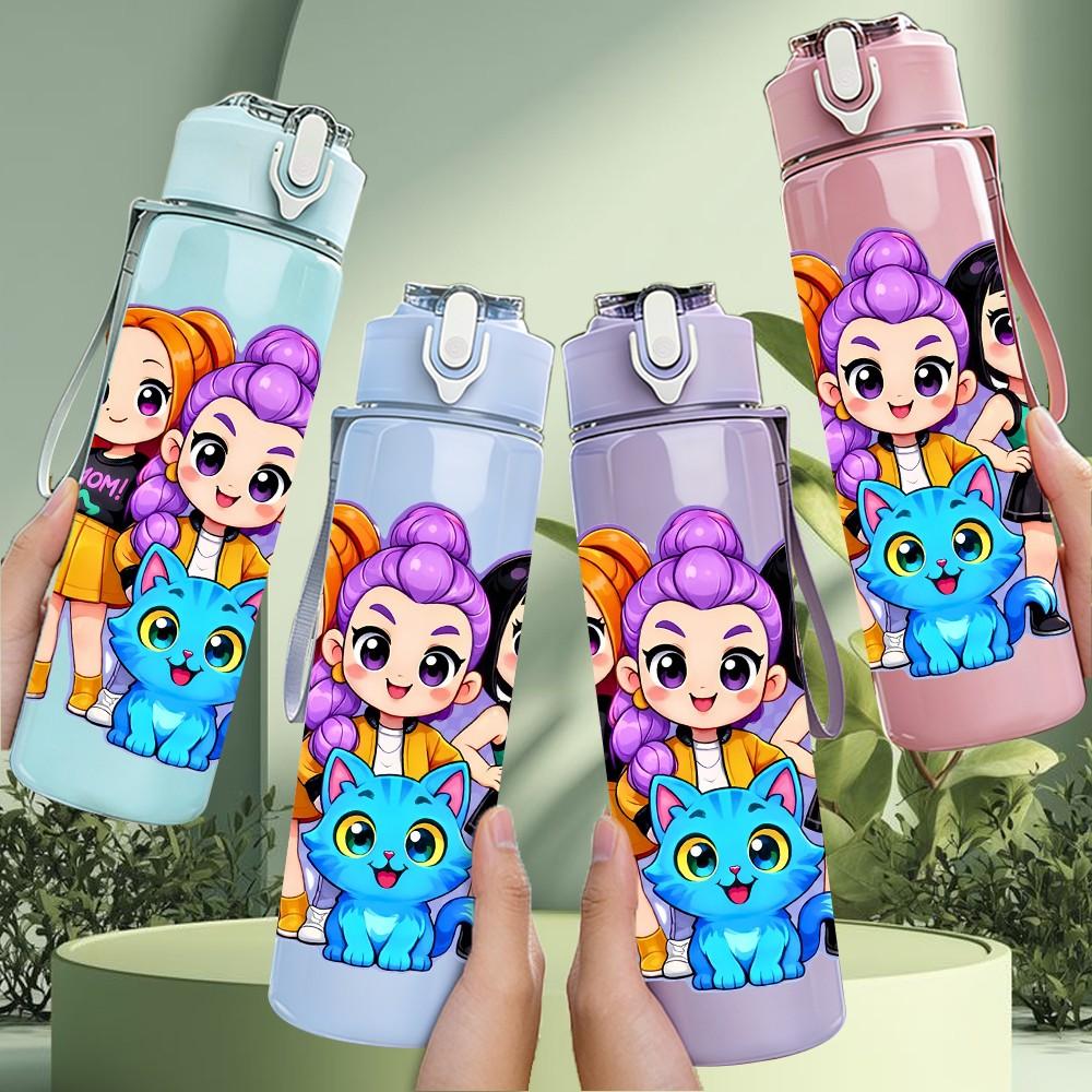 1PC Bright Color Girl Squad Cartoon Print 750ml Color Plastic Sports Water Bottle Leakproof Flip Straw Lid Suitable for Sports Office Home Use