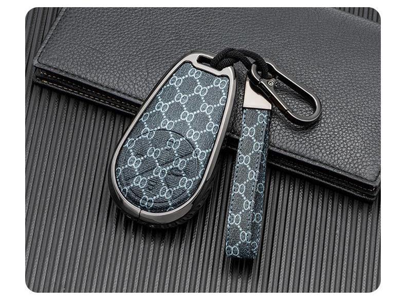Key Cover for 2022 NIO ES6/ES8/EC6 - Double-Sided Leather and Metal Design, Unobstructed Signal Protection