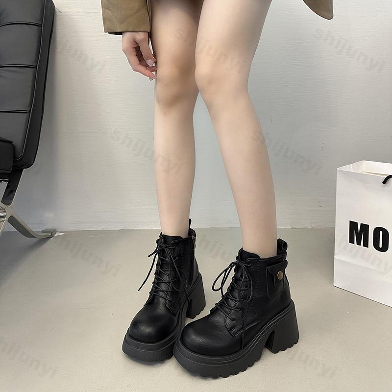 Women's Ankle Boots New Autumn 2026 Retro British Platform Short Boots Height Increase Fashion Retro Leather Botas Para Mujer