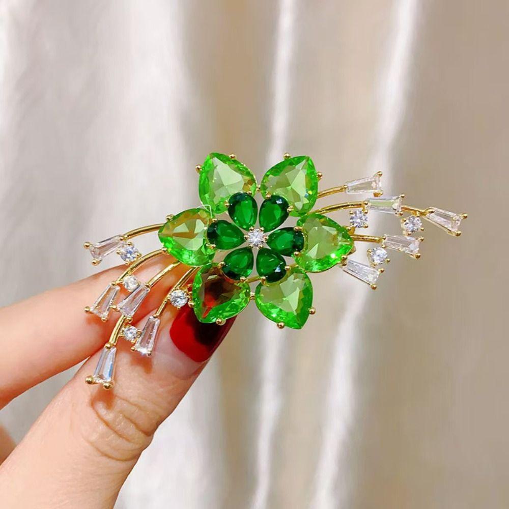 Vintage Crystal Flower Brooches Sparkling Brooch Pins Fashion Floral Brooches  Prom