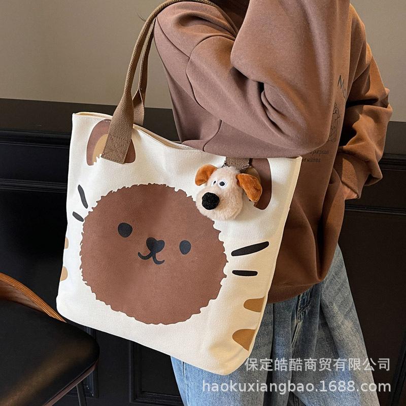 Canvas Bag Women's Large Capacity 2025 New Spring and Summer Versatile Shoulder Bag Casual Cartoon Student Class Tote Bag