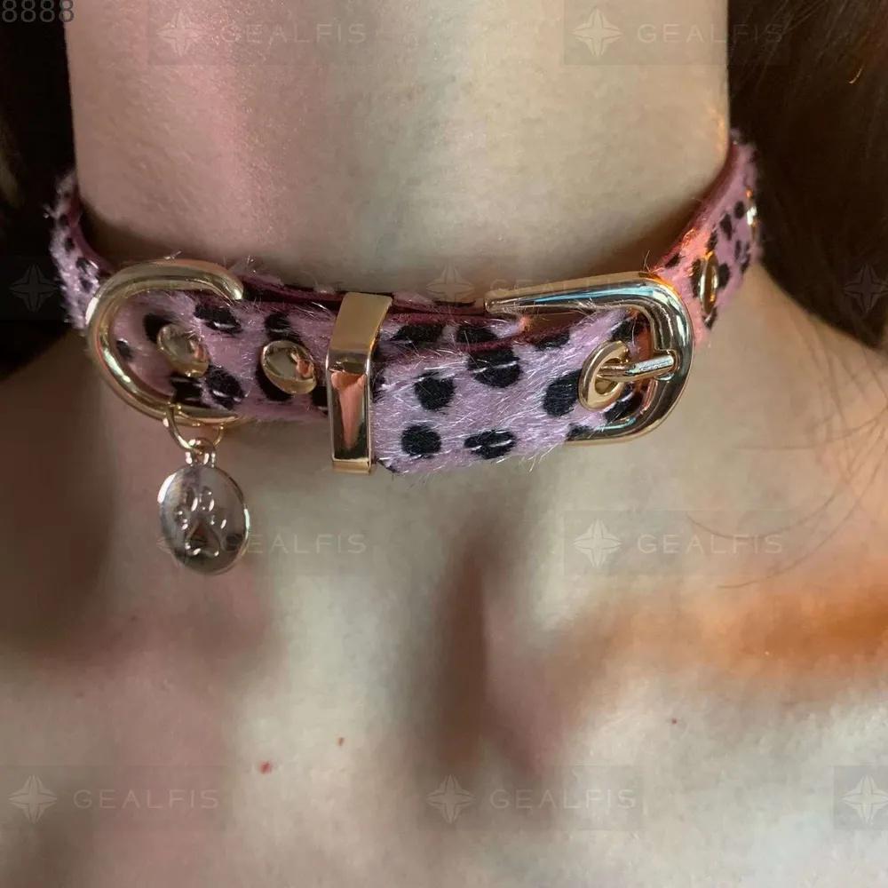 

Шовковий Чокер з Принтом Леопарда та Кінського Волосу, Милий І Крутий, Сексуальний, Дизайн, Панк Шкіряний Ланцюжок на Шию/Нашийник One Size рожевий