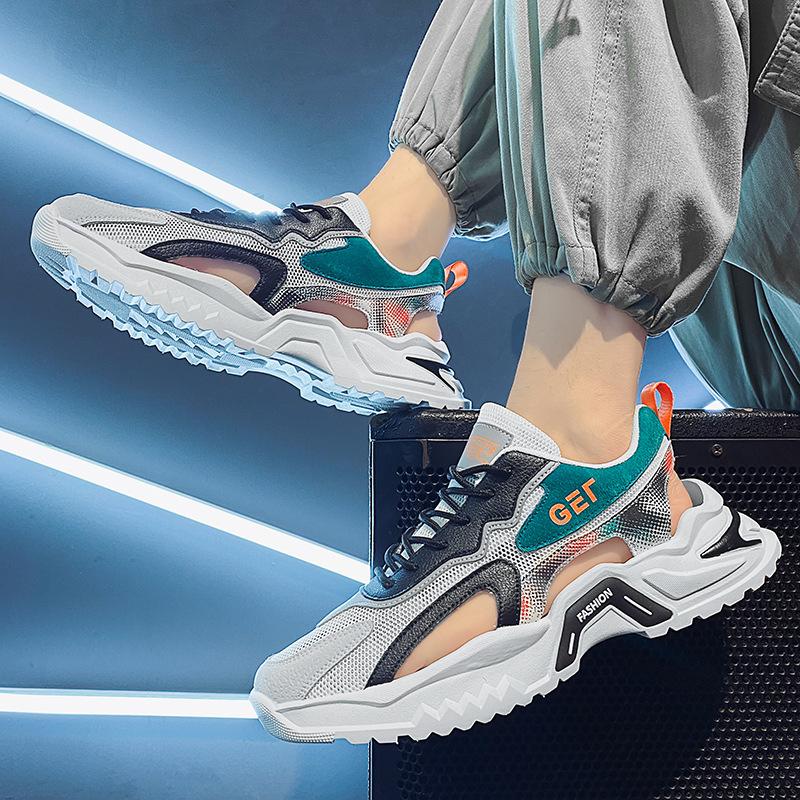 Sandals Men's 2025 Summer New Breathable Hollow Mesh Beach Shoes Teenagers Comfortable and Lightweight Casual Sports Shoes