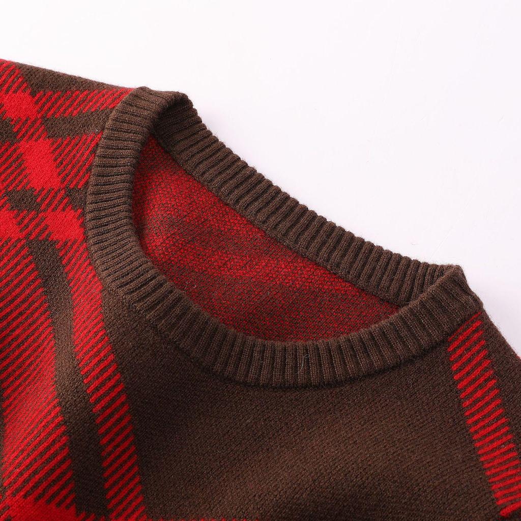 Autumn/Winter 2026 Plaid Color Block Wool Sweater - Round Neck, Loose Fit, Slimming, Versatile Design