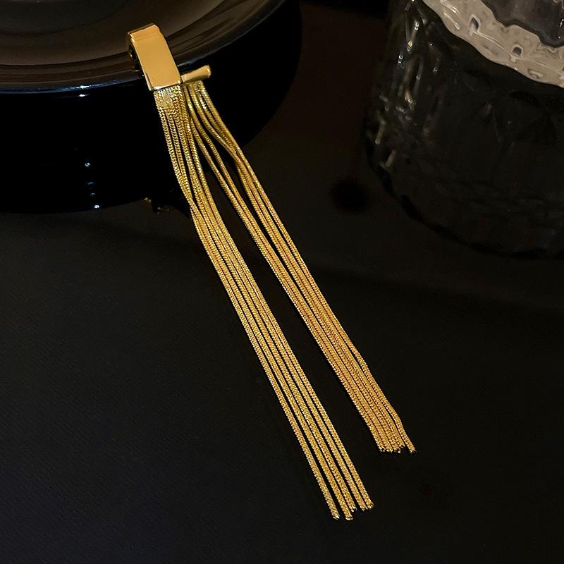 Silver Needle Geometric Stripe Semicircle Earrings - Unique European American Style Studs for Chic Personality