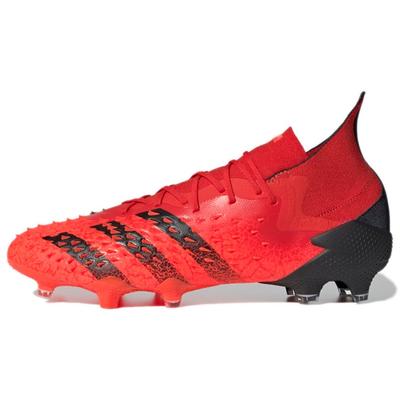 Spezielle Sportschuhe – Fußballschuhe