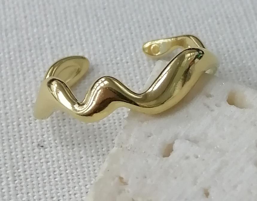 CARLIDANA Waterproof Stainless Steel 18K PVD Gold Plated Ring Geometric Adjustable Opening Simple Waterdrop Ring for Girl