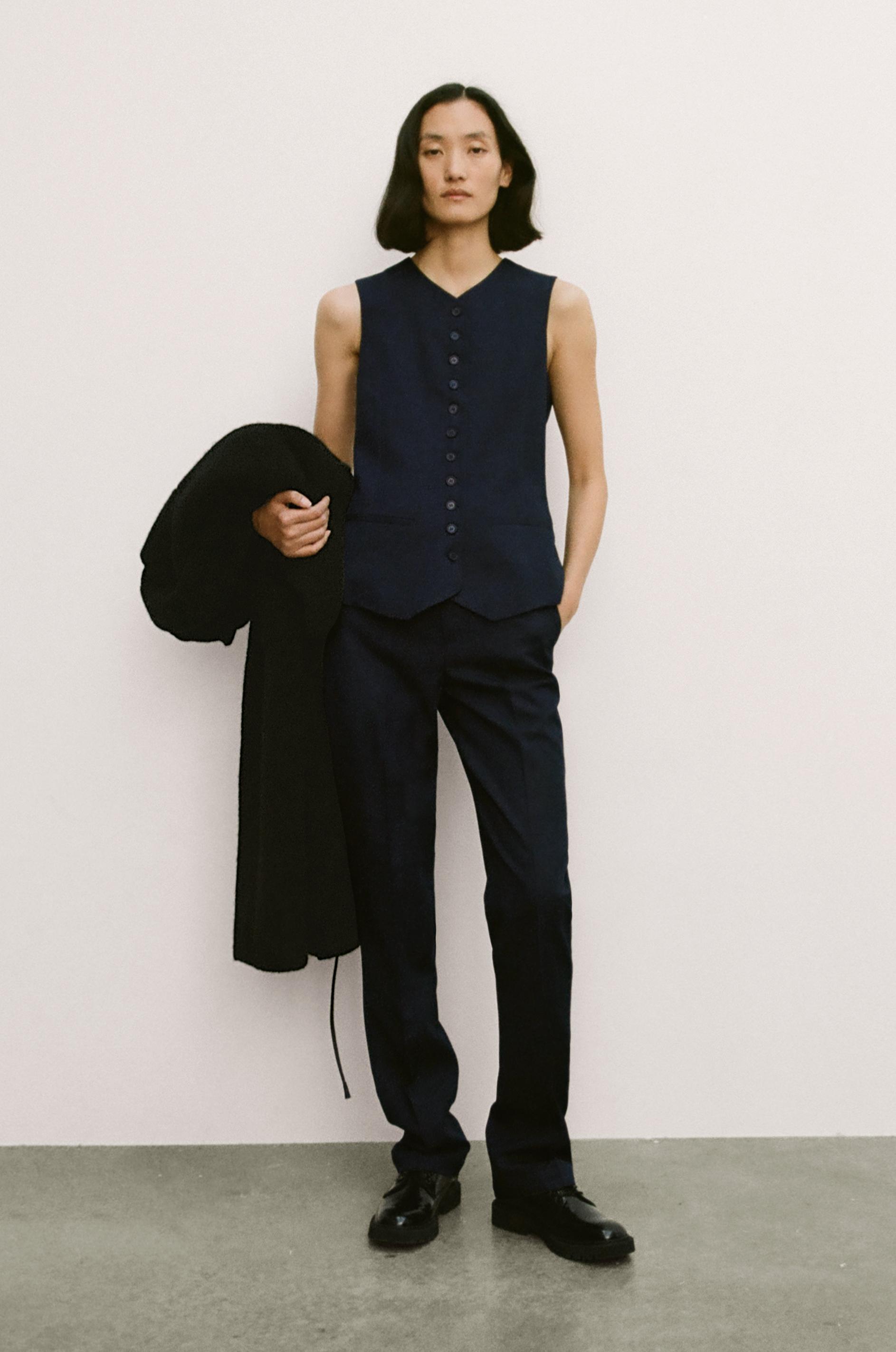 

МИНИМАЛИСТИЧНЫЕ БРЮКИ ZW COLLECTION