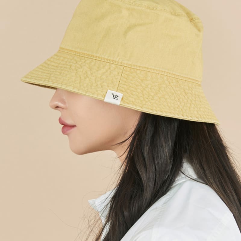 

VARZAR Монограммная этикетка Пигментированная панама Желтая FREE