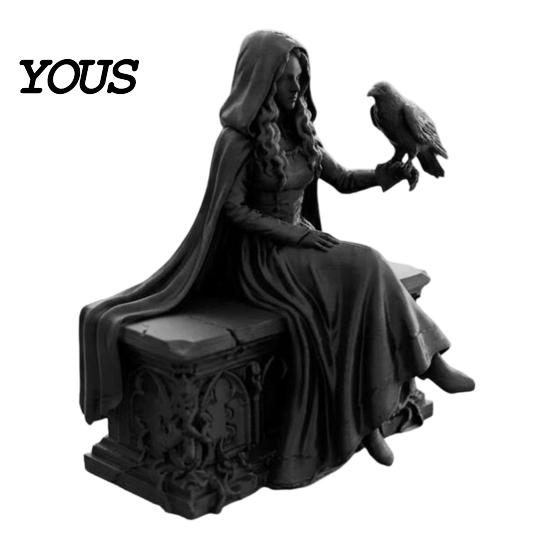 Handheld Detailed Carving 3D Printed Gothic Crow Queen Figurine, Cloaked Robe Statue with Ornate Collectible Crow, Spooky Desktop Ornament for
