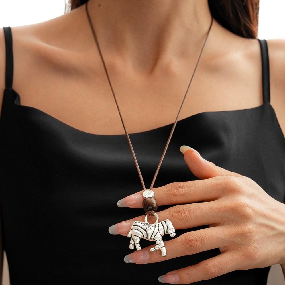 Cartoon Choker Zinc Zinc Alloy Horse Pendant Necklace Horse Year Ethnic Style Sweater Chain Birthday Gift