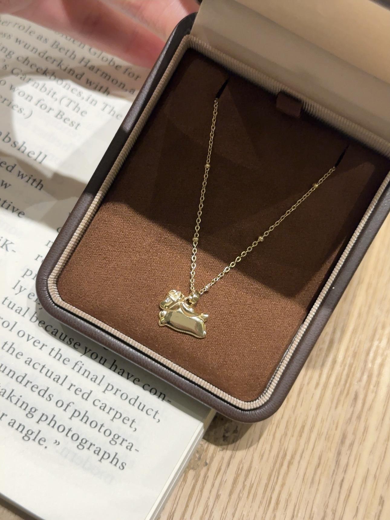 S925 Sterling Silver 3D Horse Pendant Necklace - Zodiac Clavicle Chain, Luxurious & Versatile Trend Gift for Her 925 Silver золотой