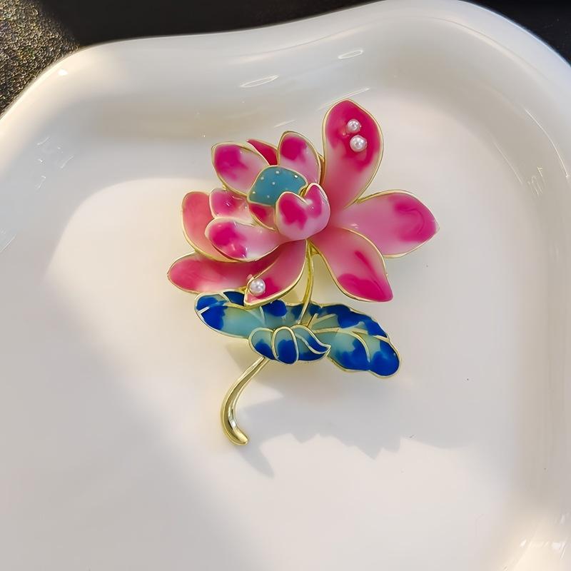 Traditional Style Enamel Lotus Brooch For Women, Niche High-End Corsage, High-End Lotus Brooch, Front-Pressed Clothing Accessory