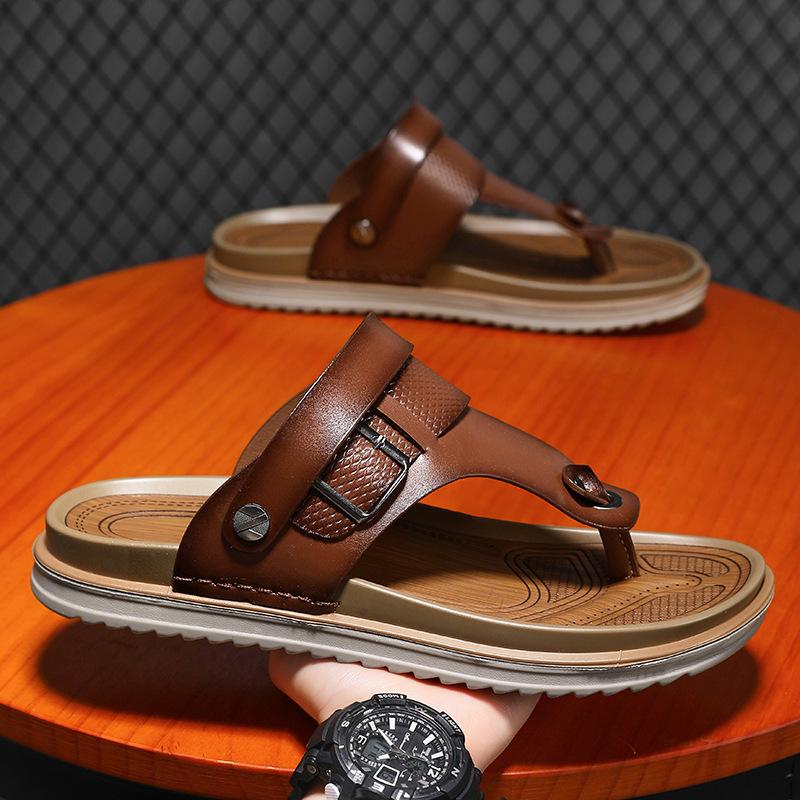 2025 Summer New Fashionable Versatile Sandals Thick-soled Shit-stepping Middle-aged Dad Sandals Travel Outdoor Beach Shoes