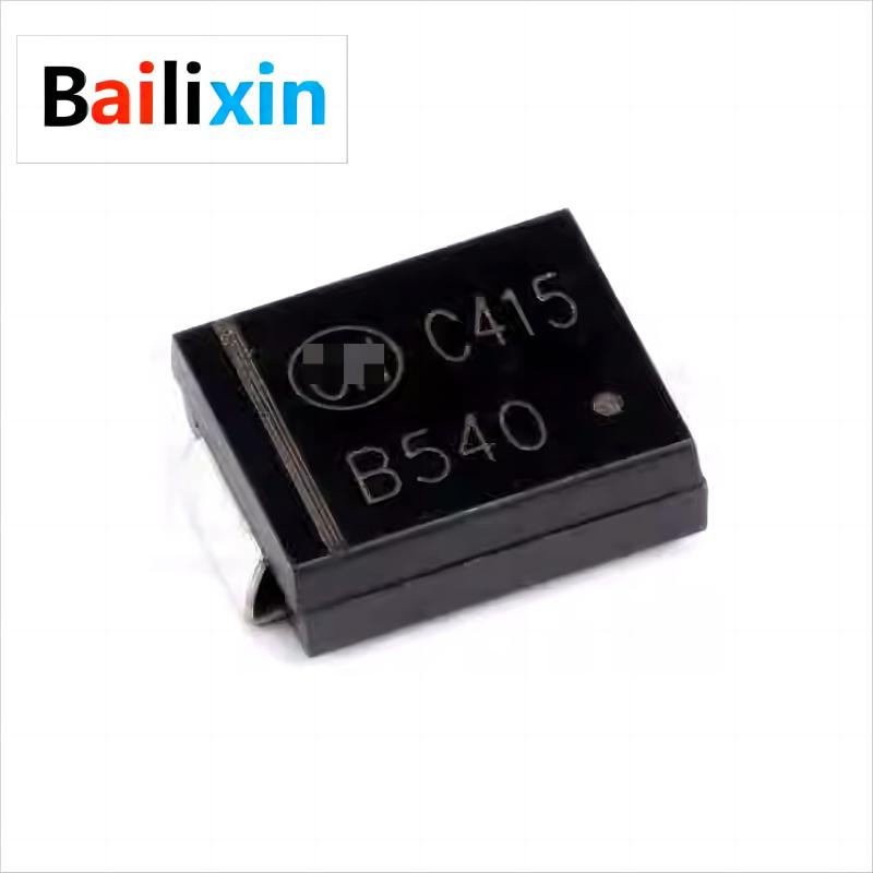 100 stk MBRS540T3G Schottky-dioder og likerettere, 5A 40V, -65 C-+ 150 C  (SMC-2).