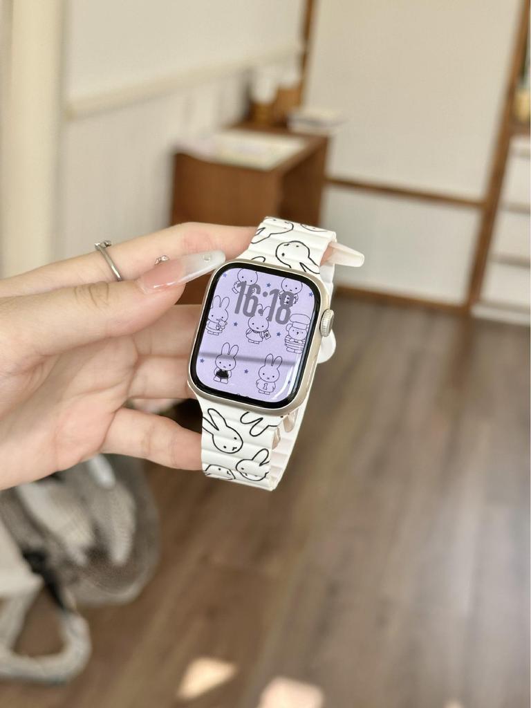 Compatible Silicone Magnetic Watch Band for Apple Watch SE 10th Gen/Ultra