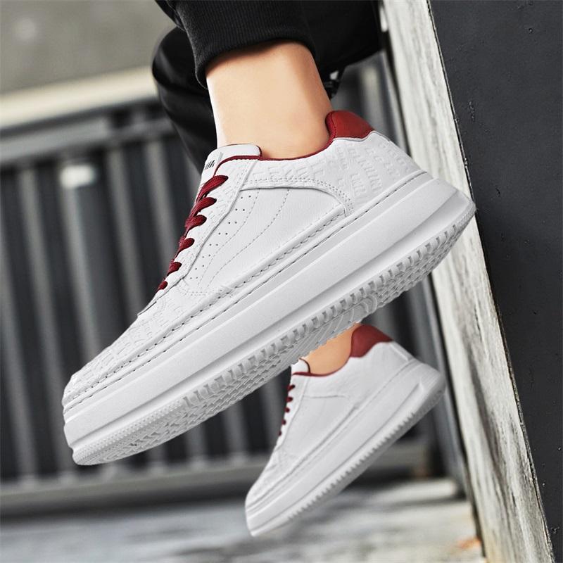 New Men's Classic Four Seasons Fashion Low Top Thick Sole Skateboarding Shoes Comfortable Soft Sole Basketball  Sneakers
