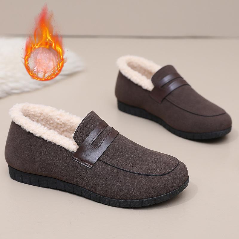 Women Shoes with Winter Velvet Cotton Shoes One Step On Warm and Non Slip for Mom Lightweight for Going Out 2025 New Flat Shoes
