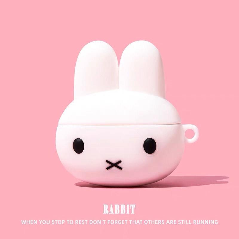 

Cartoon Silicone Soft Shell Protective Case for Apple AirPods Pro 2/3 & 4th Gen Bluetooth Earbuds Pro/Pro 2 Compatible