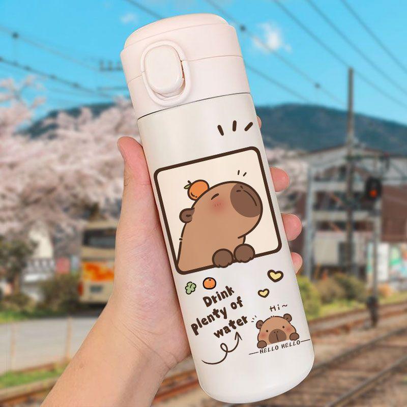 

Капибара аниме дети термокружка милый мультфильм девушка молочная кружка капибара кавайи спортивная бутылка для воды чашка кофе бутылка для воды подарок 420ml