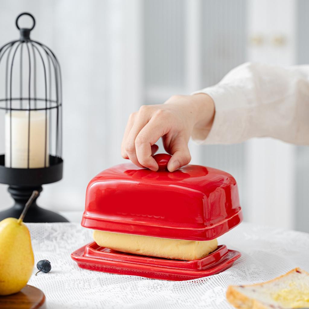 Porta burro in ceramica di forma rettangolare moderna con finiture lisce, vassoio da portata multiuso adatto per frigorifero di cucina