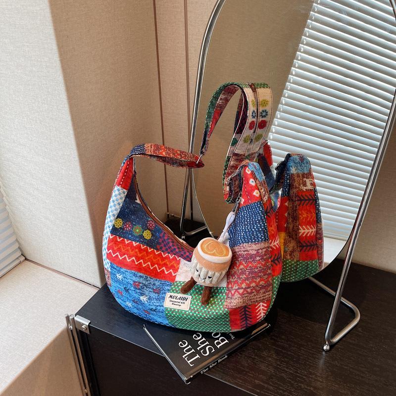 Cloth bag women's new large-capacity bag casual contrasting color shoulder messenger bag niche commuter dumpling bag