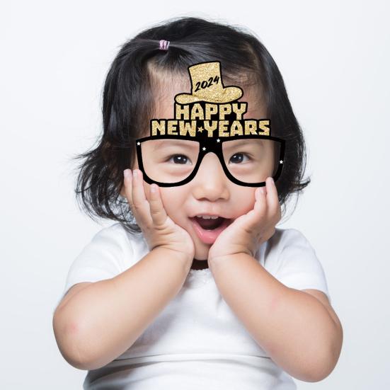 6/12 Stück Brillengestell Blickfang 2024 Frohes Neues Jahr 3D-Brillen Party-Requisiten