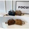 High Quality Winter Retro New Women's Crossbody Bag Trendy and Versatile Crossbody Bag Fashion Small Square Shoulder Bag