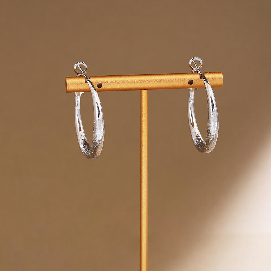 Autumn And Winter Matte Gypsy Plain Ring Ear Buckles, Light Luxury And High-End Sense, Simple And Small Temperament Earrings