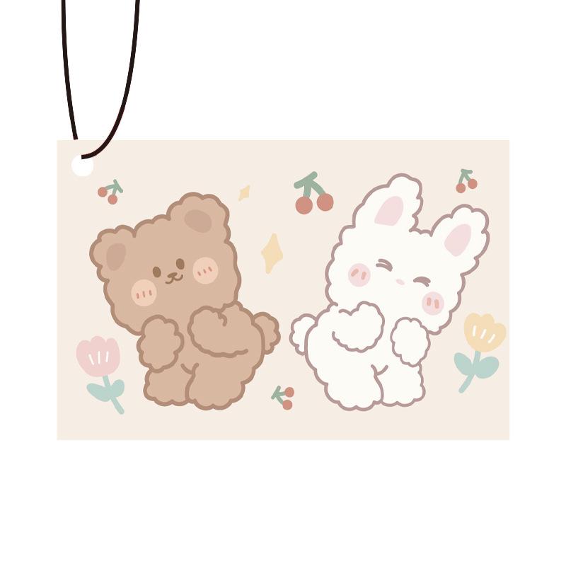 Aromatherapie-Dufttabletten und -Ornamente fürs Auto