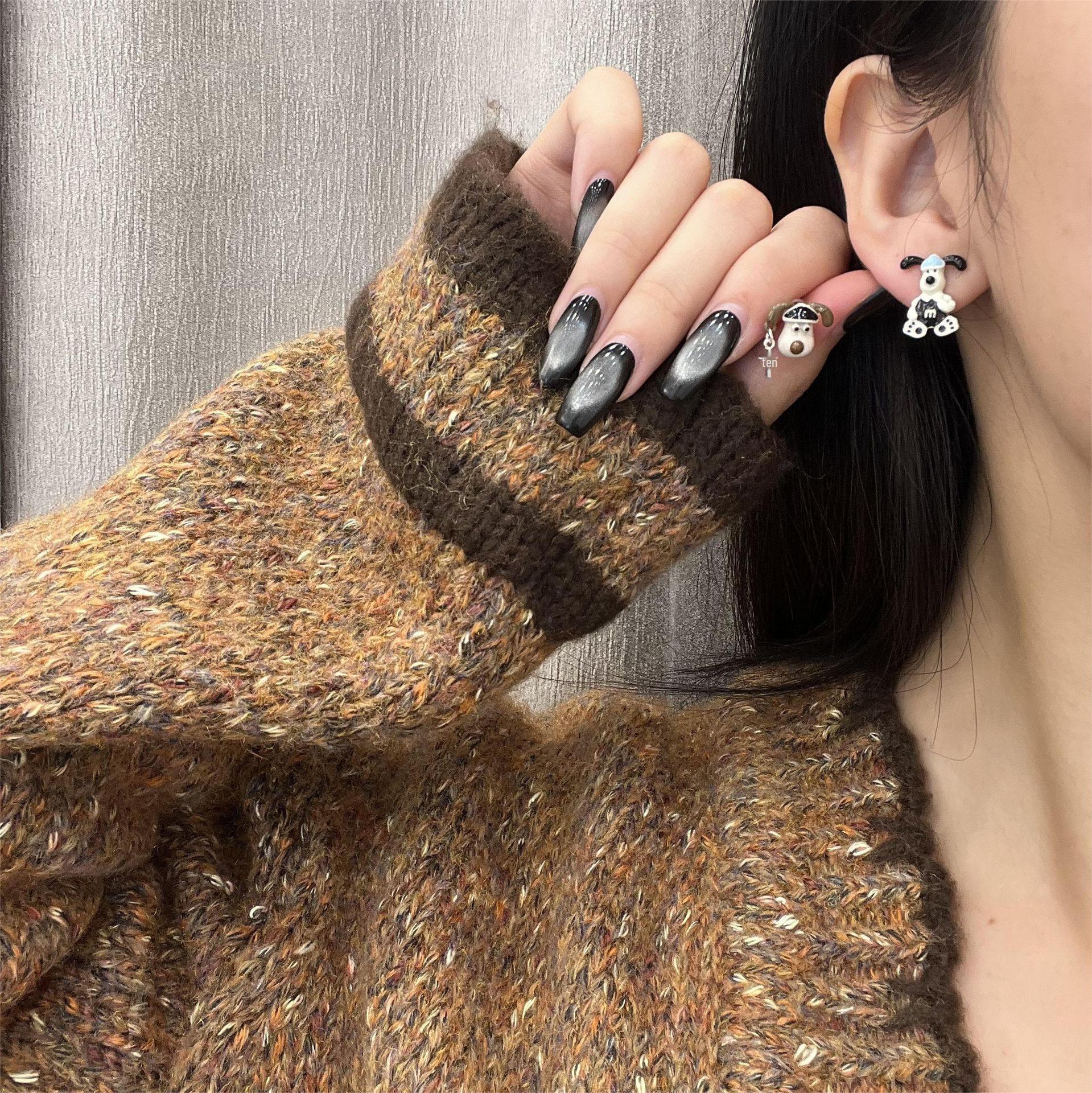 

2024 Милые серьги с собакой Пача и нефритовым кроликом: Уникальный, милый, универсальный стиль AE012