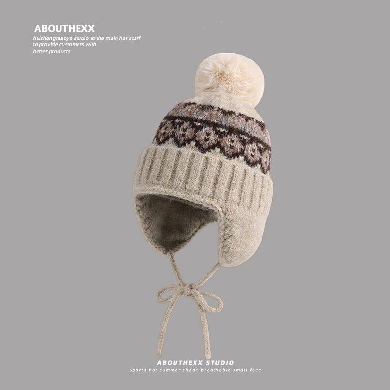 Fair Isle Style Fur Ball Knitted Hat for Women Autumn and Winter Ear Protection Woolen Hat Northeast Thickened Warm Outdoor Pullover Hat Trend