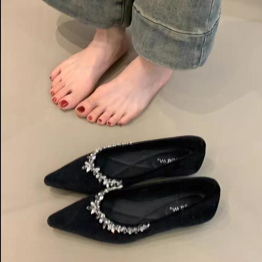 Pointed single shoes women's 2025 rhinestone sweet red soft-soled shoes velvet spring temperament shallow mouth