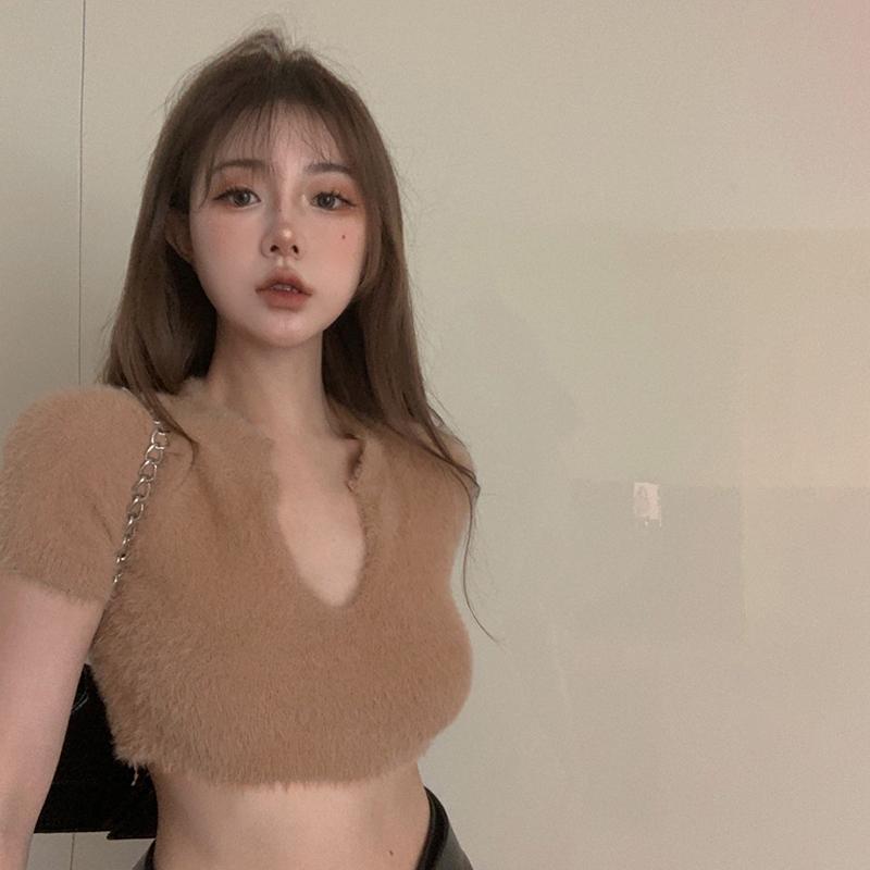 

Трикотажные укороченные топы с V-образным вырезом и короткими рукавами, однотонные летние тонкие повседневные женские топы