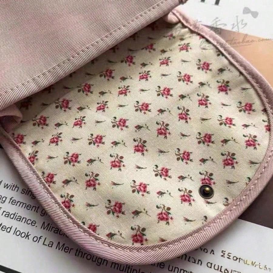 Gucci Piece Of Women's Makeup Storage Bag, Made Of Pure Cotton Fabric and Suitable For Gift-Giving During Festivals.Environmentally Friendly.