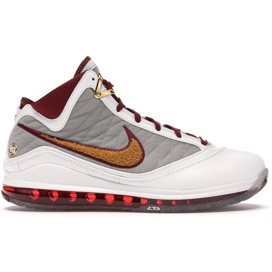

Sneaker Nike LeBron 7 MVP (2020)(CZ8915-100) 40
