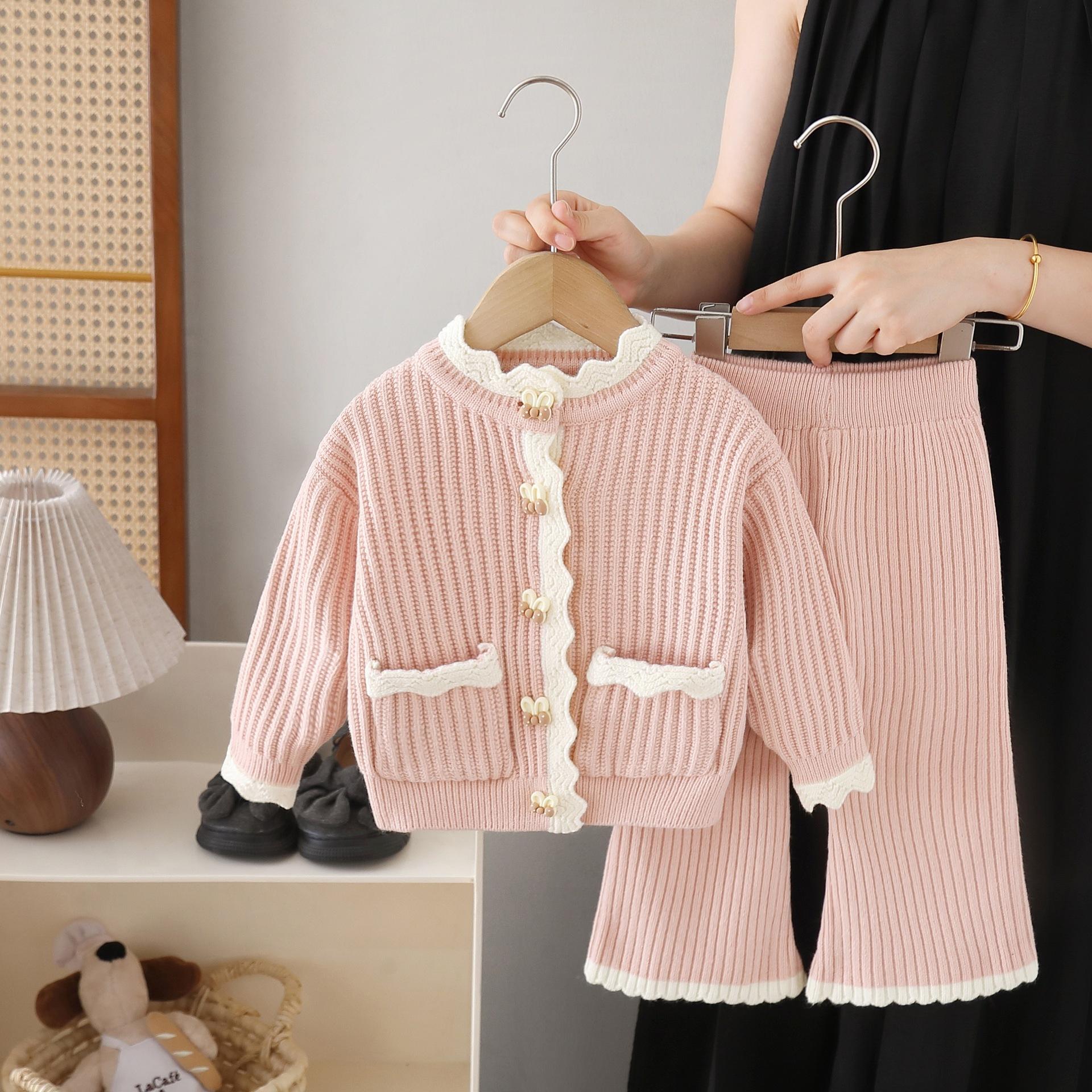 

Свитер для девочек, вязаная куртка, осень, новый, брюки для маленькой девочки, комплект из двух предметов, кардиган для девочек, вязаный костюм 130cm