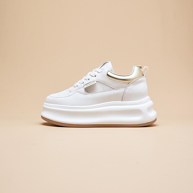 

Внутреннее увеличение высоты сетчатые дышащие маленькие белые туфли женские 2025 лето новая кожа маффин толстая подошва повседневные внутреннее увеличение высоты женская обувь 40 платиновый