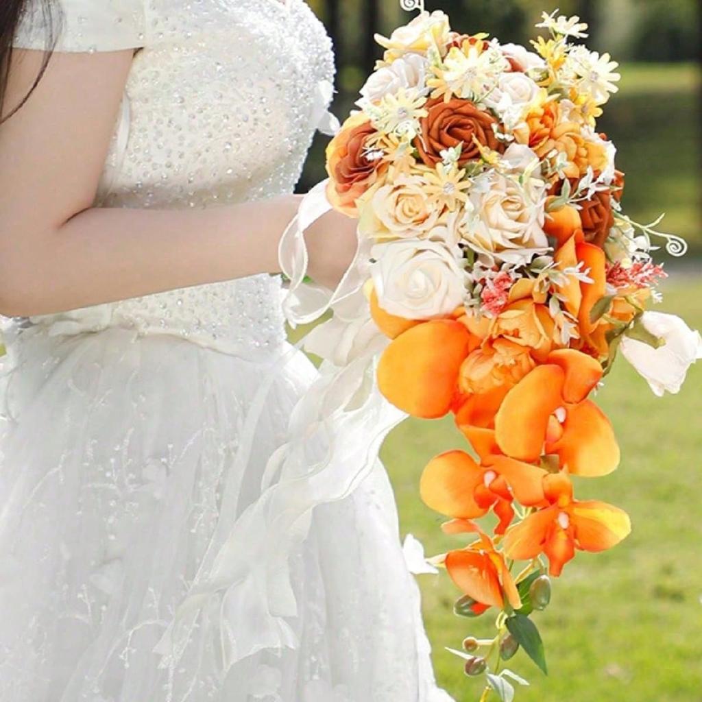 Buquê de noiva Buquês de casamento em cascata para noiva Buquês de noiva artificiais para cerimônia de casamento e aniversário Decoração de dia dos namorados