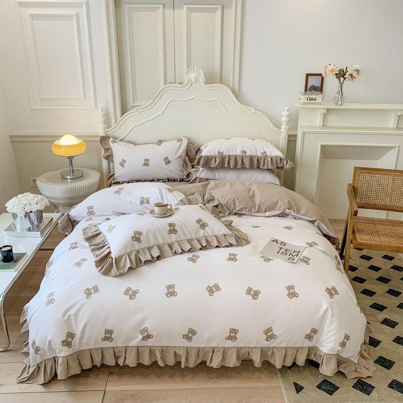 Four Seasons Universal Princess Style Four Piece Set Thickened Girl Heart Lace Bed Sheet Quilt Set Double Bedding