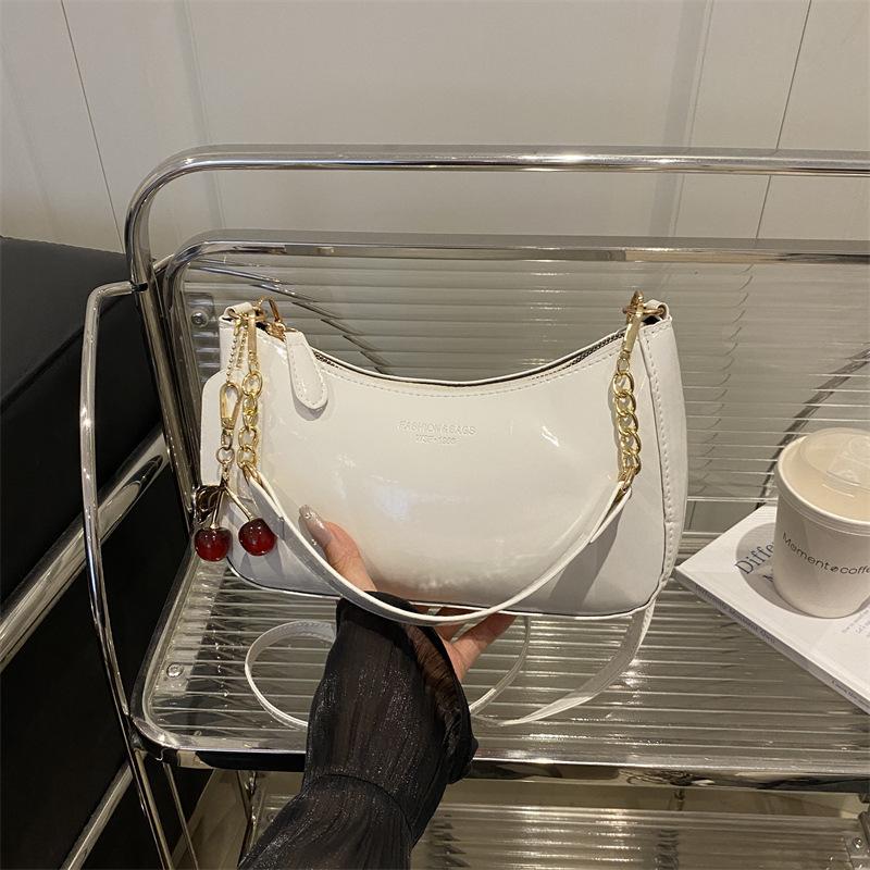 

Нишевая популярная маленькая сумка на одно плечо подмышку 2025 весна и лето новая простая сумка-мессенджер модная универсальная женская сумочка Without pendant белый