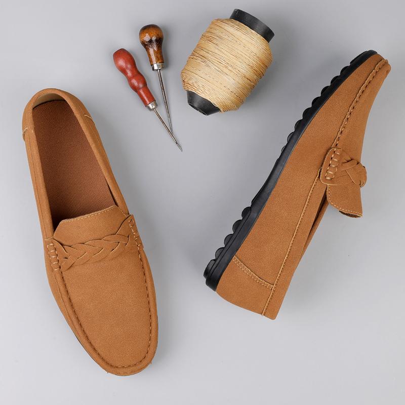 Fashion Classics Men's Slip On Loafers Lightweight Moccasins Non Slip Daily Casual Shoes Outdoor Male Walking Shoes New Driving Footwear