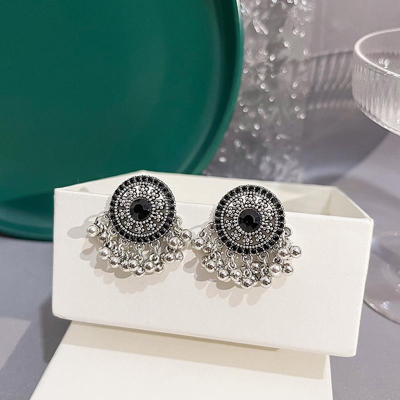 Vintage Fringed Bohemian Stitching Stud Earrings Round Exotic Earrings For Women