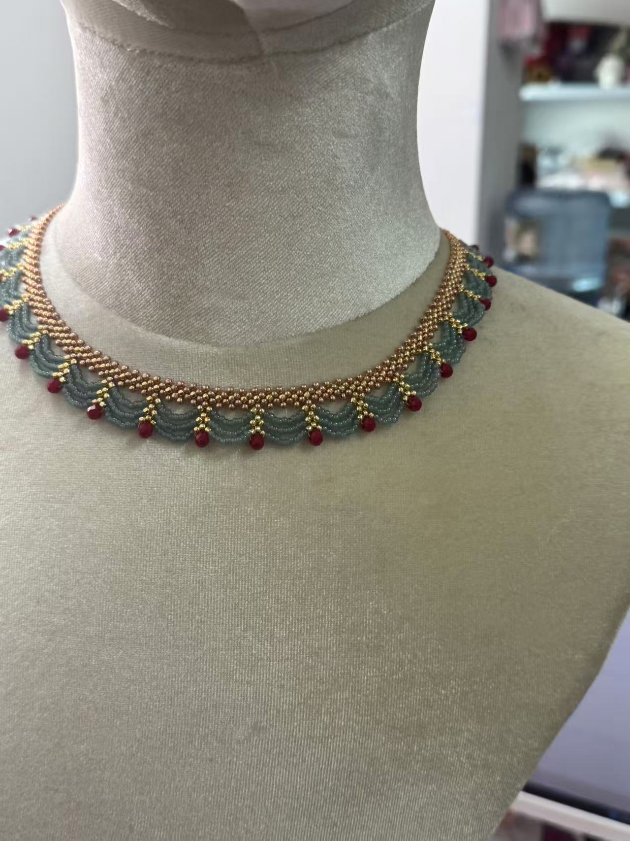 GEMCHIC Women s New Chinese Style Multi-Layer Lace Red-Blue Contrast Beaded Necklace 2025 Fashion National Trend Choker